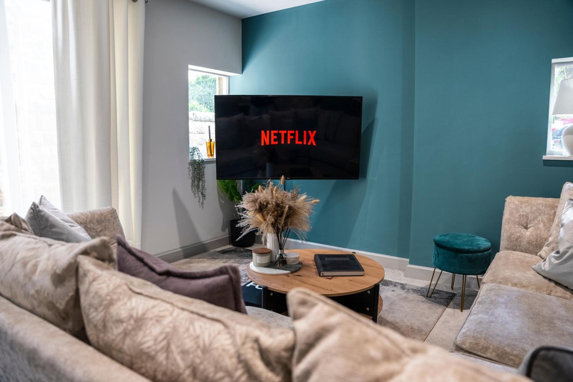 Spring Mount Huge Luxury Full Apartment- Harrogate Centre-Two Extremely Comfy Kingsize Bedrooms-Fully Equipped Modern Kitchen-Cosy Living Room With Huge Tv Exterior photo
